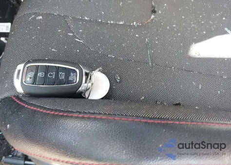 2023 Hyundai Elantra N Line z USA, uszkodzony, nr VIN KMHLR4AF8PU512407